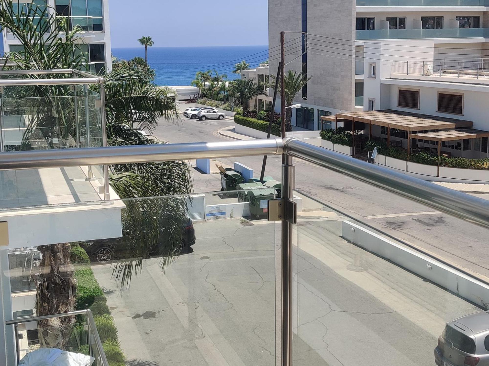 Luxary Vacation By The Sea Protaras Apartment